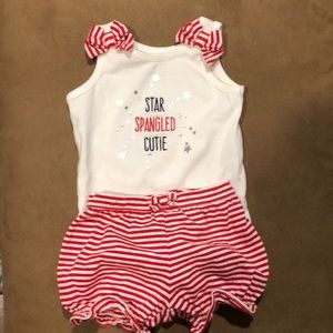 Gymboree baby outfit size 3-6 months